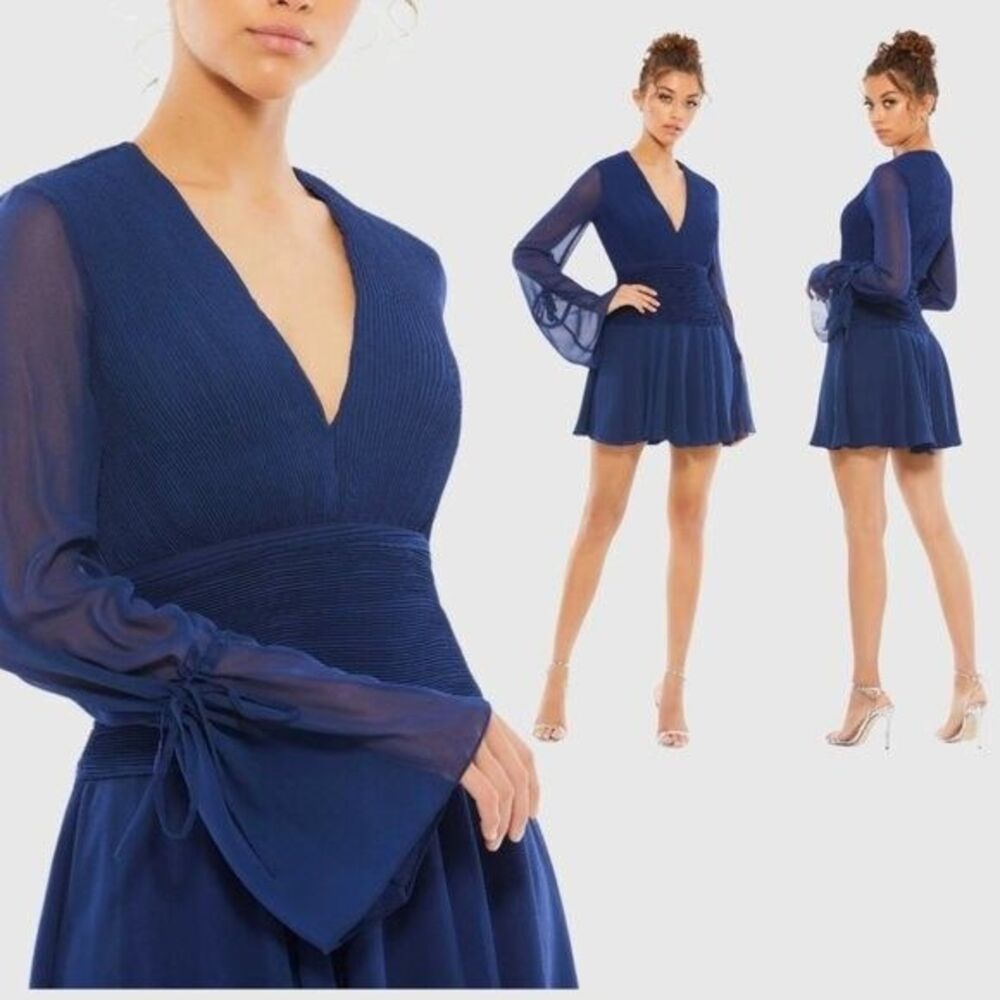 Mac Duggal Ieena 26411 BLUE Pleated Mini Dress Size 2 Bell Sleeves Chiffon NWT